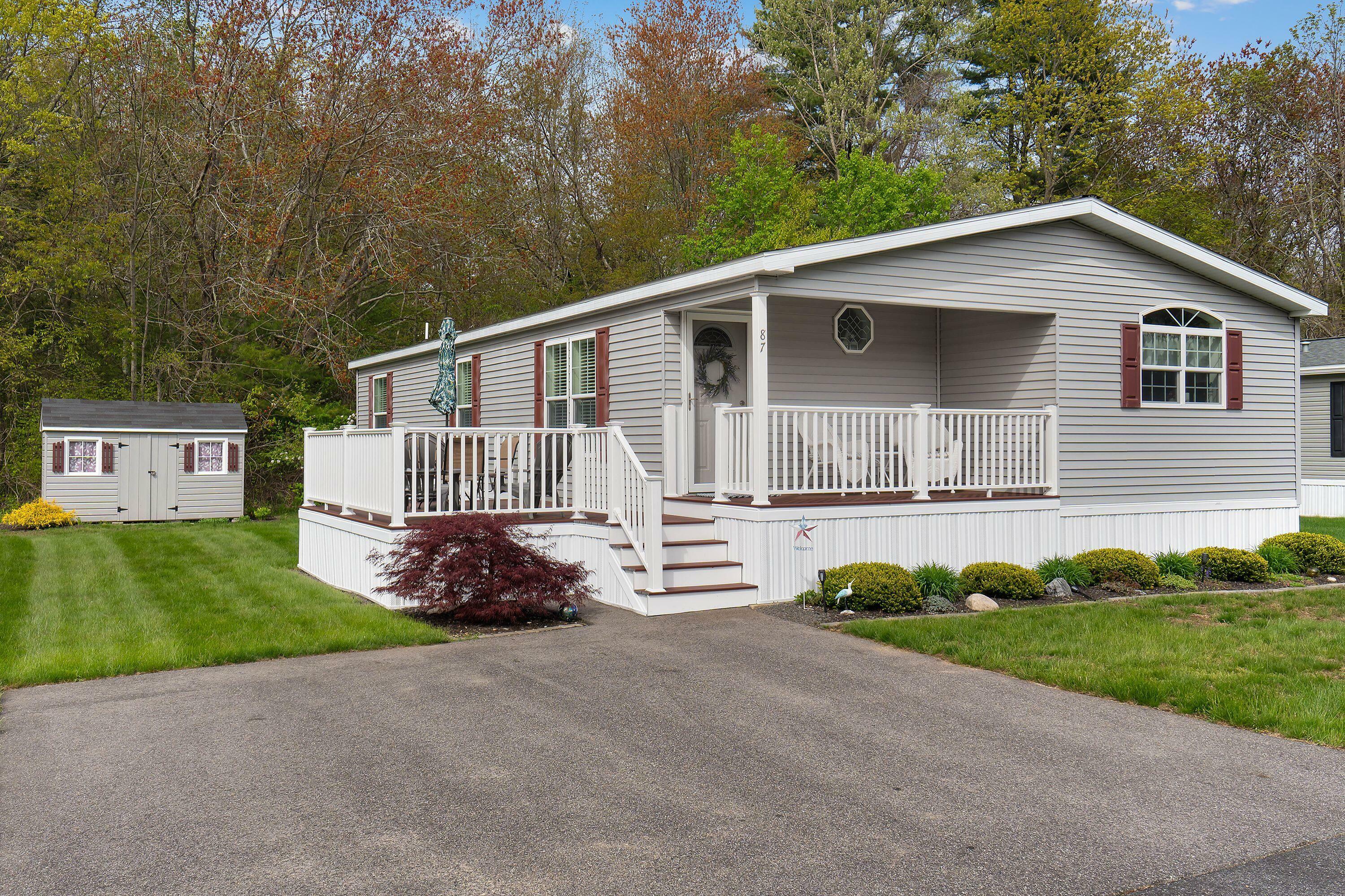Property Photo: 87 Anna Robert Circle ME 04090