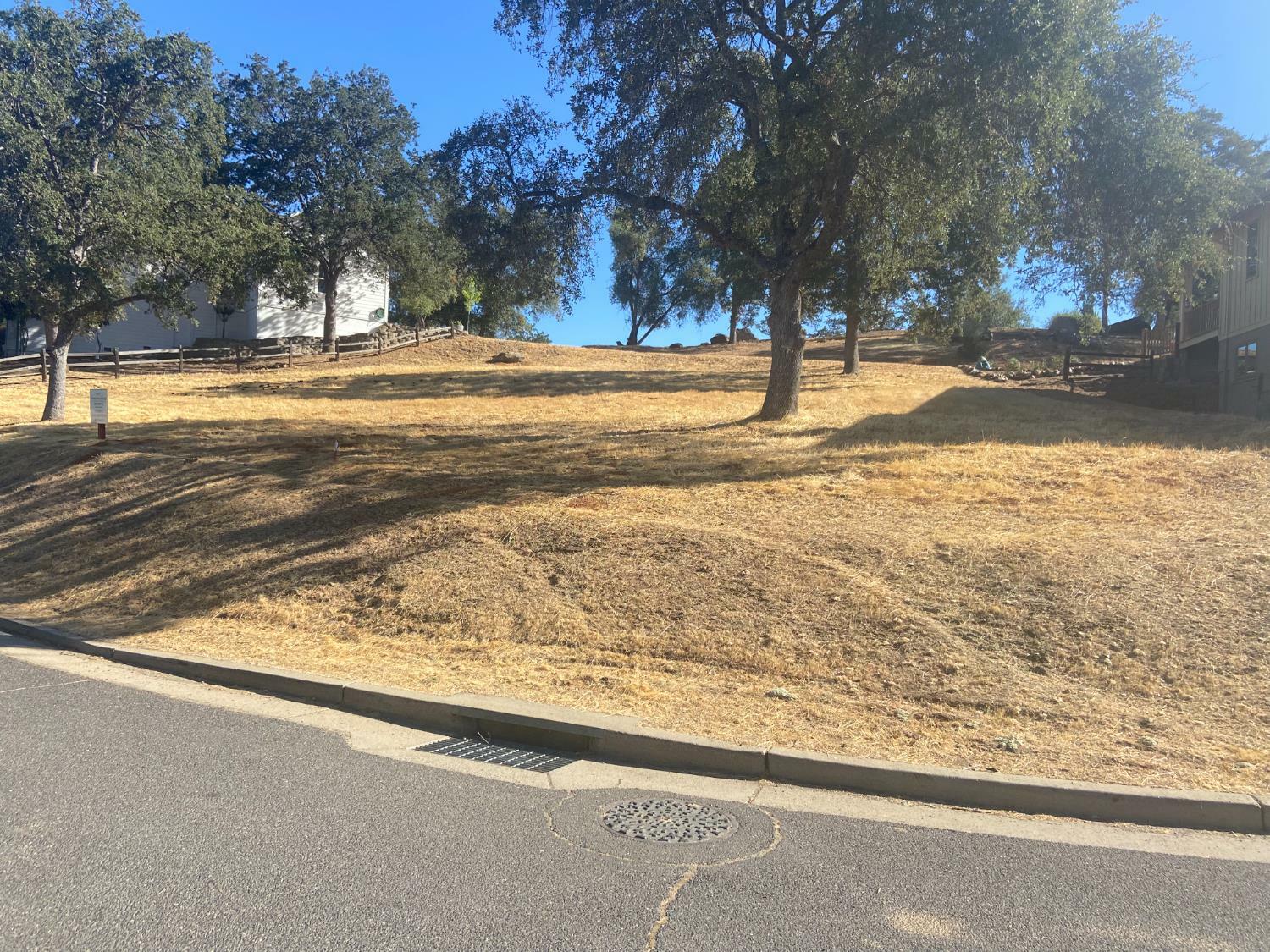 Property Photo: 507 Rosebush Court CA 95222