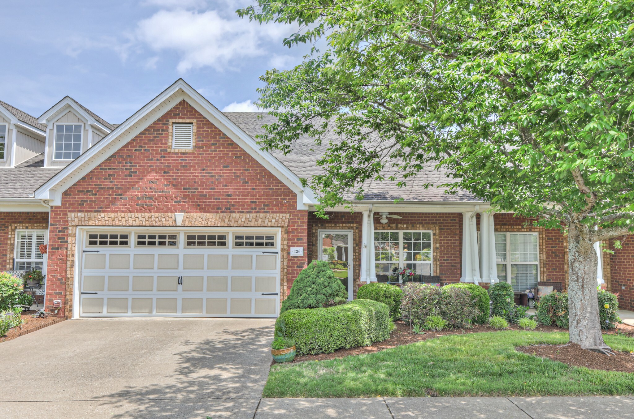 Property Photo: 236 Danoher Walk TN 37128