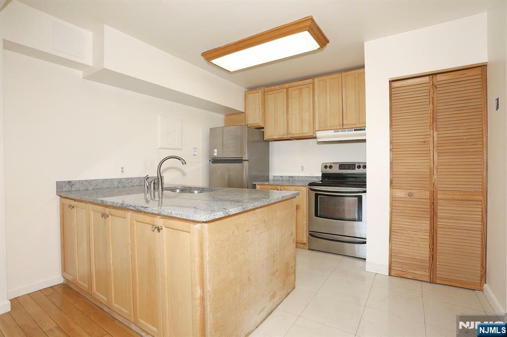 Property Photo: 333 Grand Avenue 4G NJ 07650