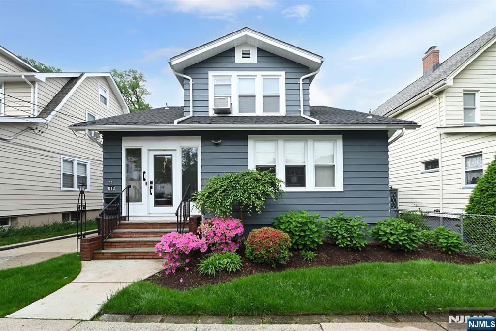 Property Photo:  612 Lake Avenue 2  NJ 07071 