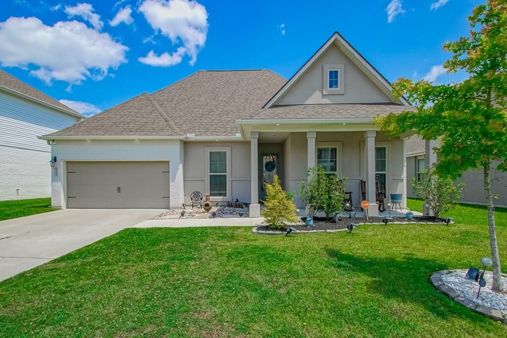 Property Photo: 39352 Nutall Oak Avenue LA 70769