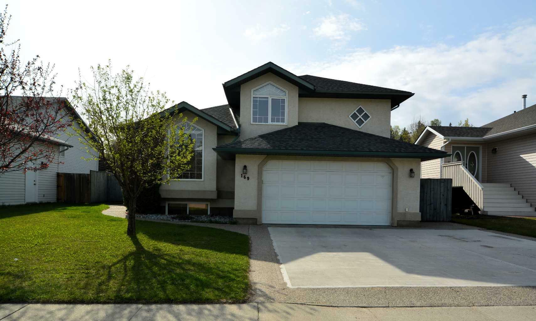 169 McArdell Drive  Hinton AB T7V 1Z2 photo