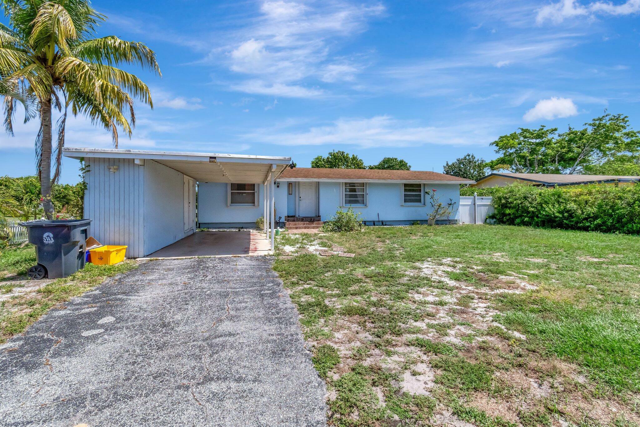 Property Photo:  3935 Chickasha Road  FL 33462 