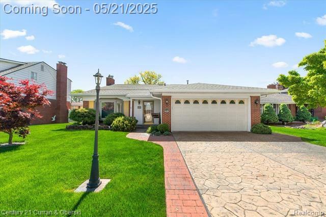 Property Photo: 4669 Parkside Boulevard MI 48101