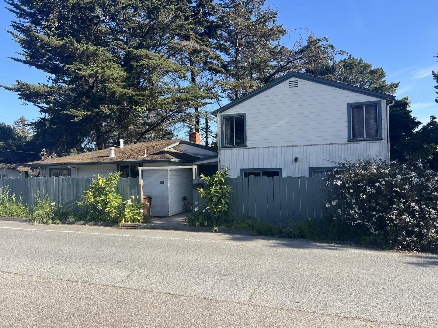 207 Grandview Street  Santa Cruz CA 95060 photo