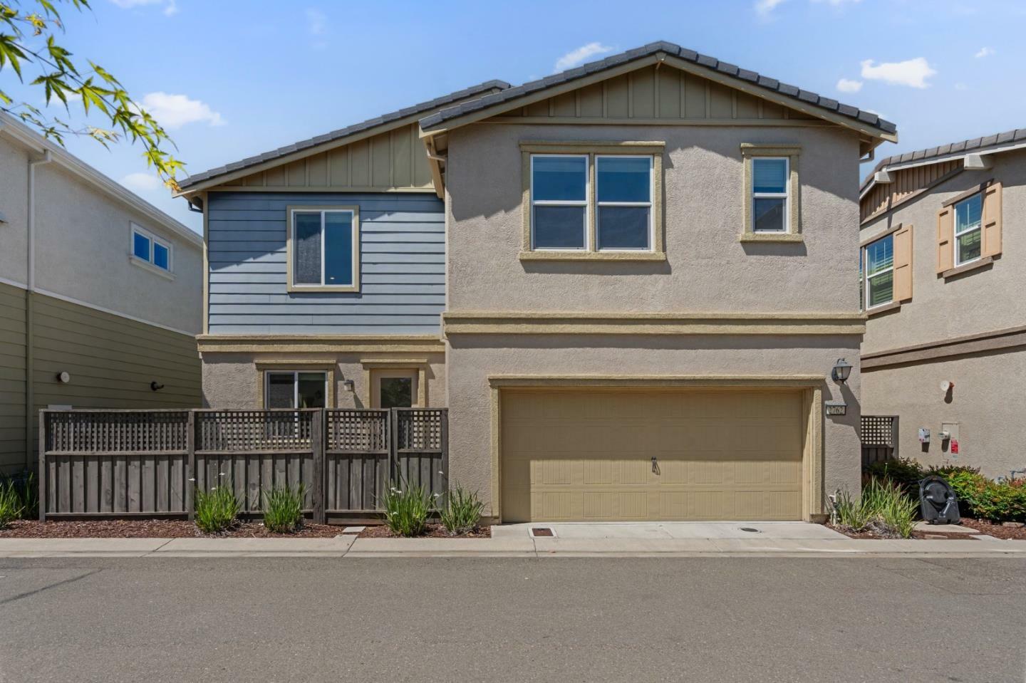 Property Photo: 2762 Alliston Loop CA 94568