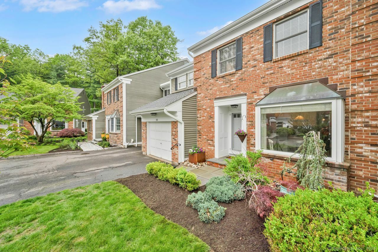 Property Photo: 112 Tunxis Village 112 CT 06032