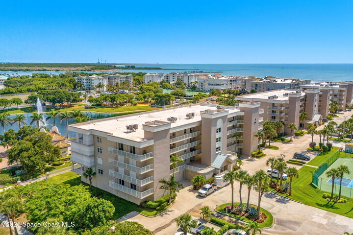 Property Photo: 602 Shorewood Drive FL 32920