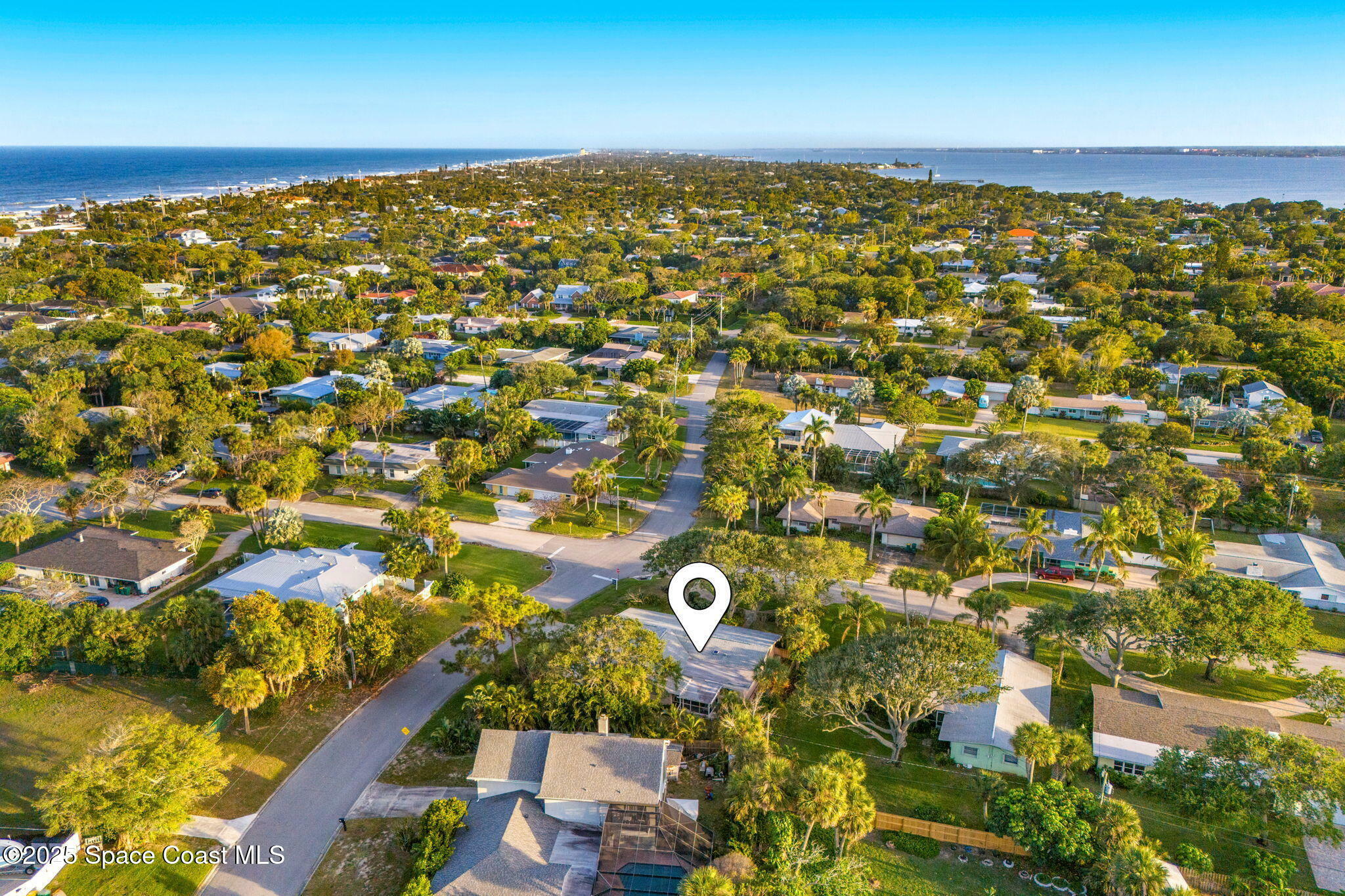 Property Photo: 300 12th Terrace FL 32903