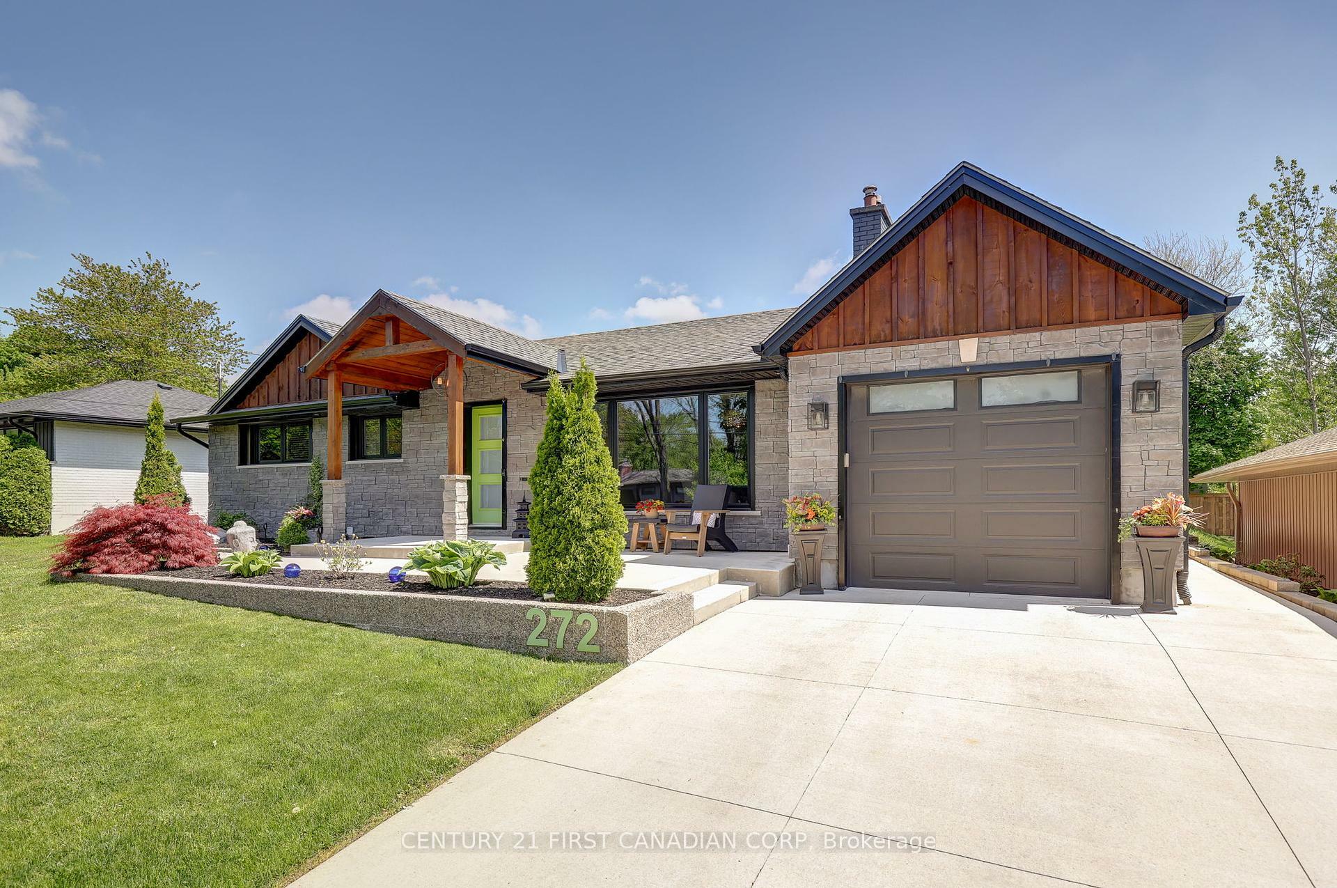 Photo de la propriété: 272 Deer Park Circle ON N6H 3C1