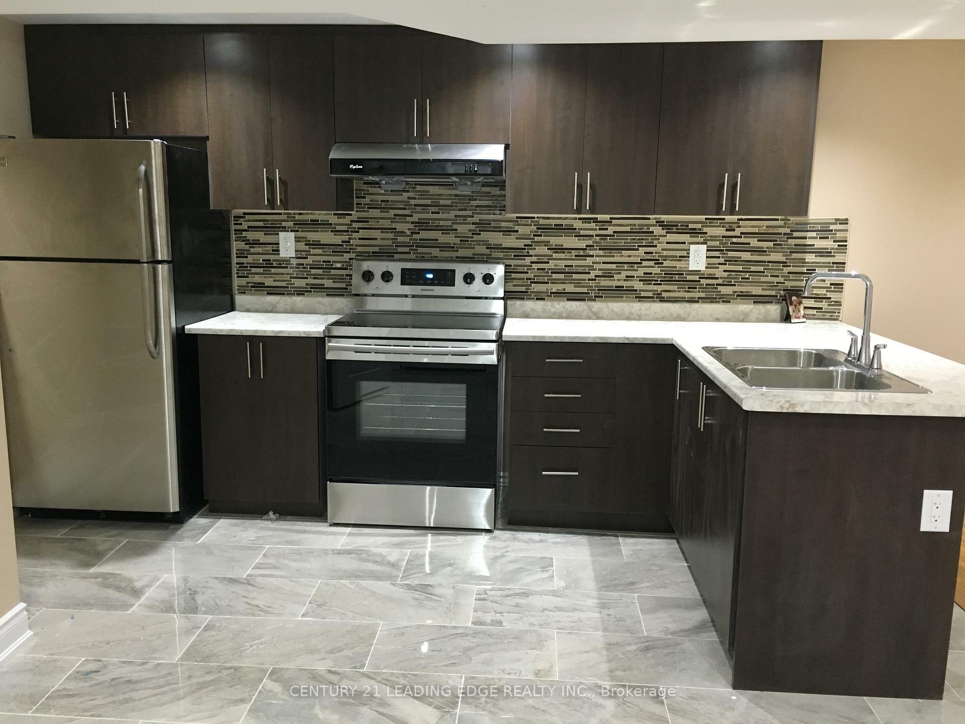 Property Photo: 3175 McDowell Drive Bsmt ON L5M 6L1