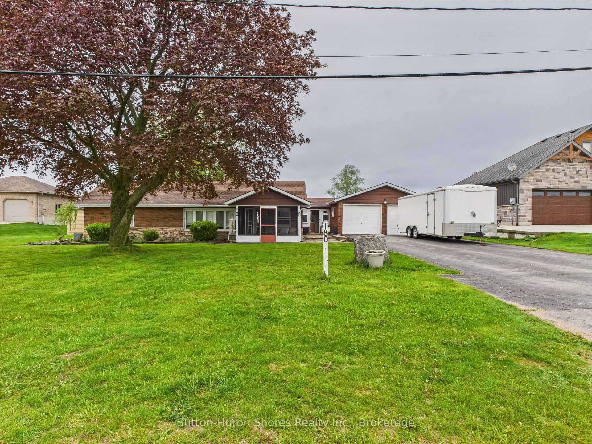 Property Photo: 180 South Rankin Street ON N0H 2L0