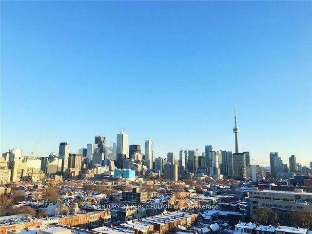 Property Photo: 297 College Street 1507 ON M5T 1S2