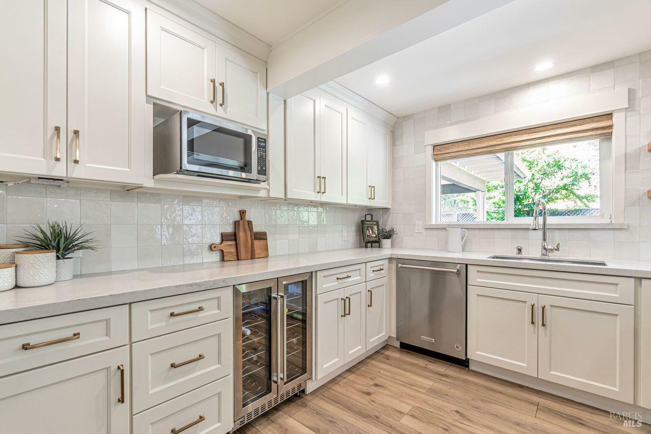 Property Photo: 37 Angela Avenue CA 94960