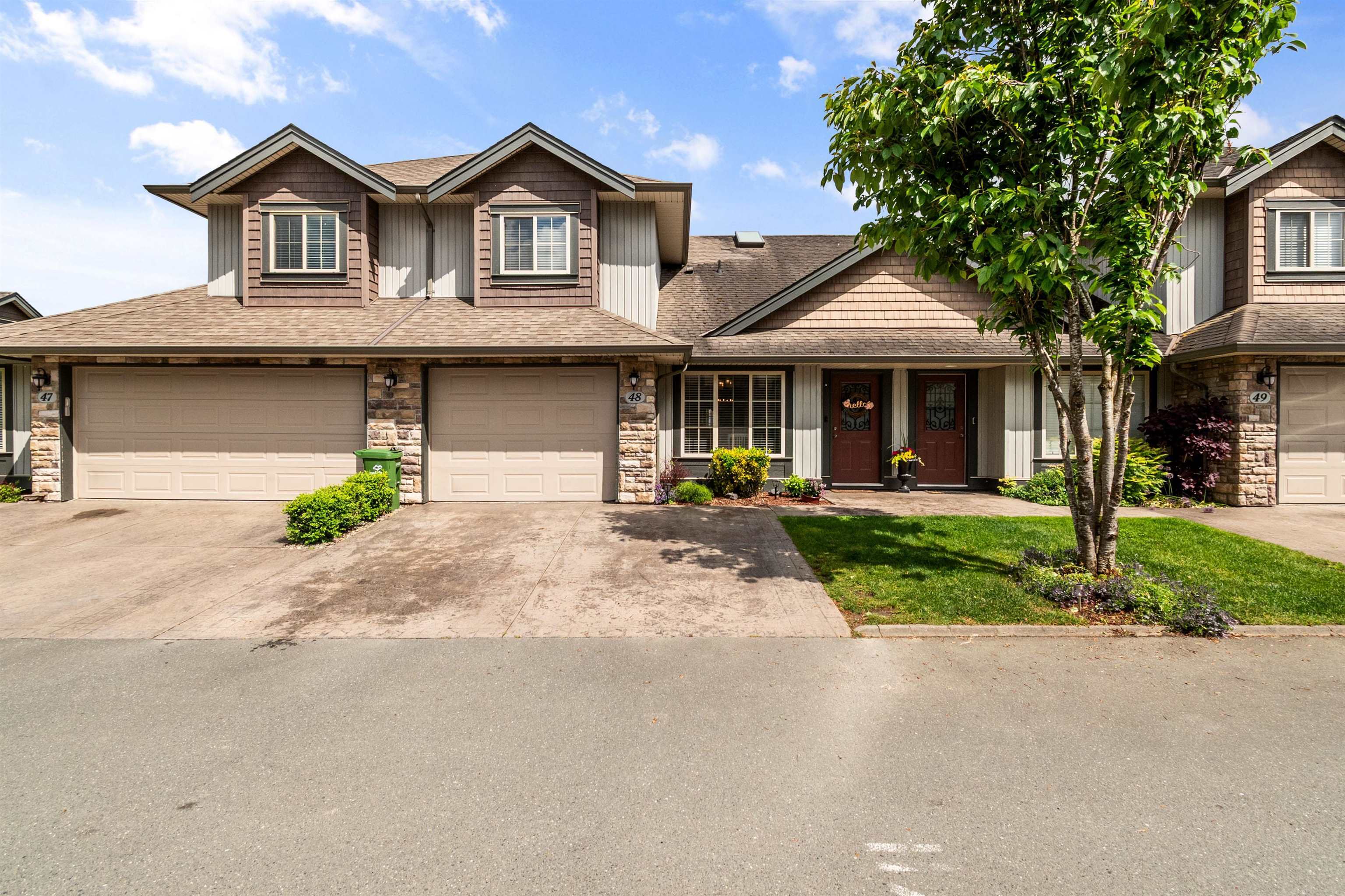 Property Photo: 44523 McLaren Drive 48 BC V2R 0C2