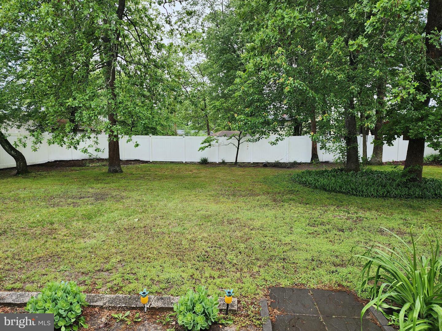 Property Photo:  23 Maricopa Trail  NJ 08015 