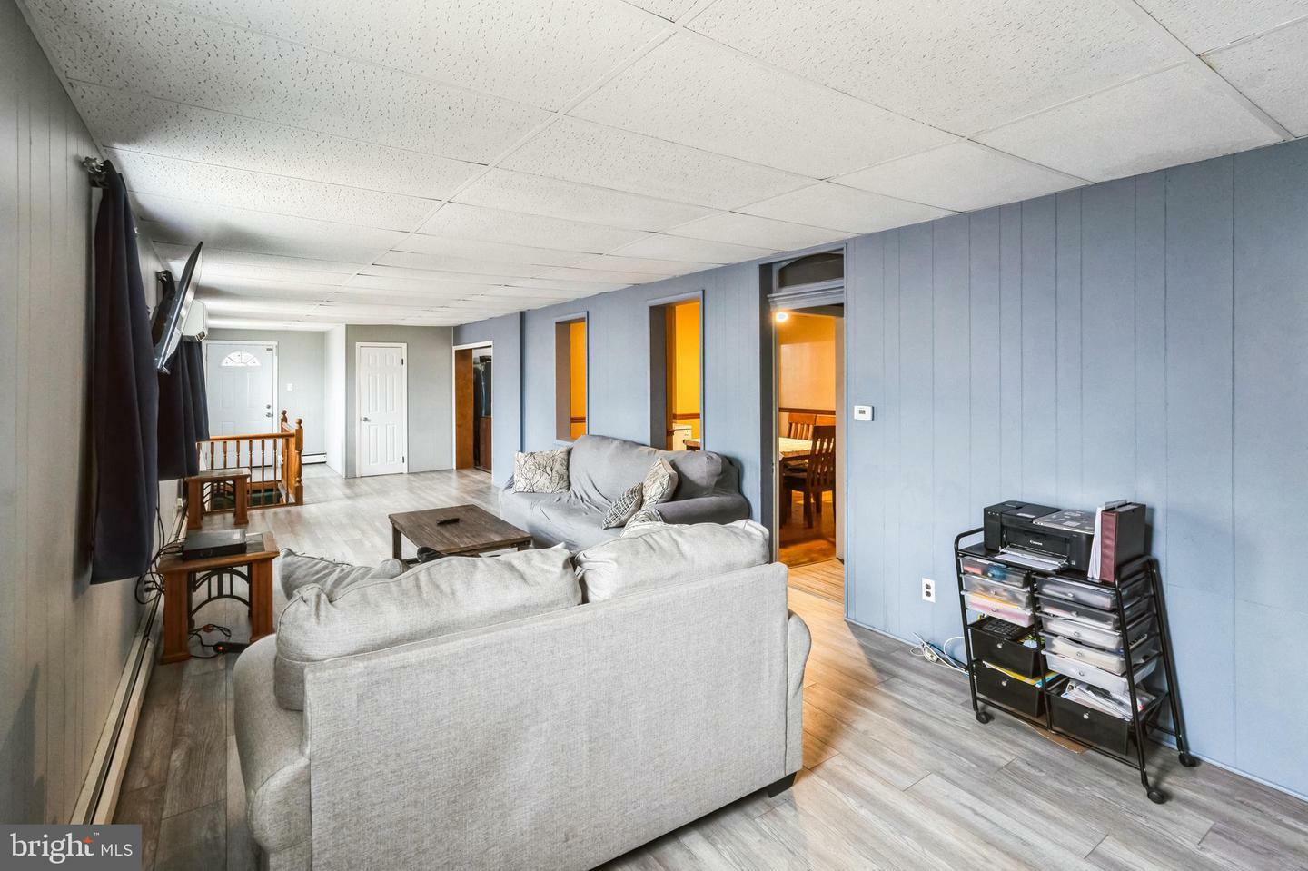 Property Photo: 317 W Laurel Avenue PA 19012