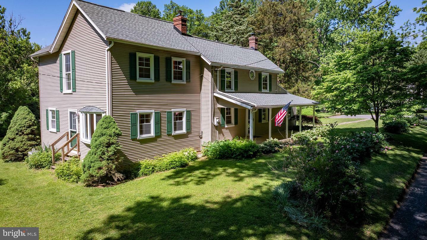 Property Photo: 1004 Old Joppa Road MD 21085