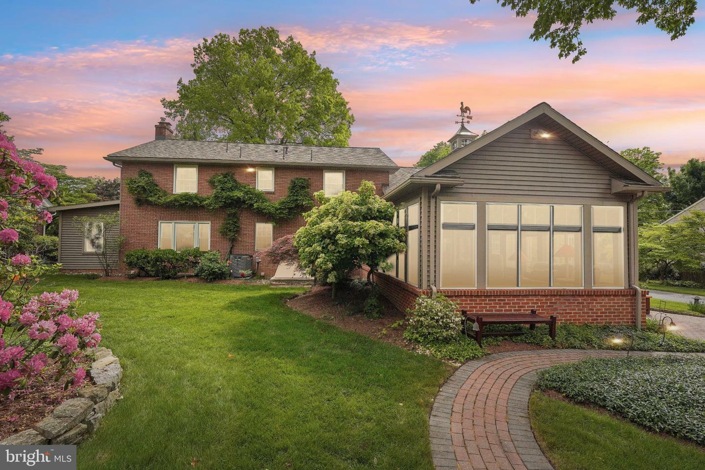 Property Photo: 245 Pennsylvania Avenue PA 19530