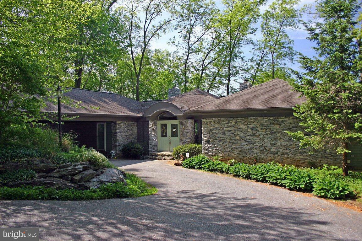 106 Melvin Drive  Millersville PA 17551 photo