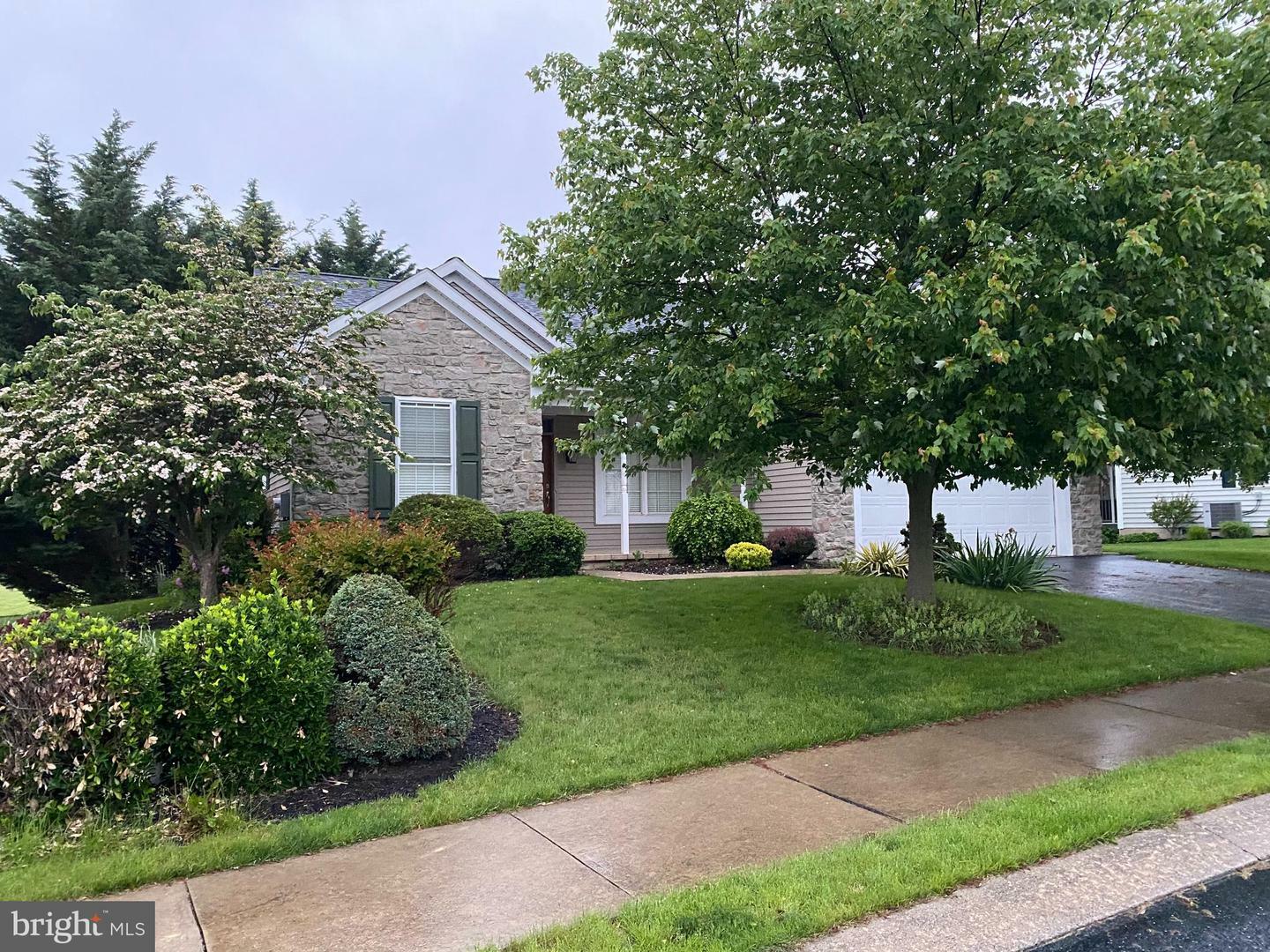 Property Photo: 15 Reagan Drive PA 17522