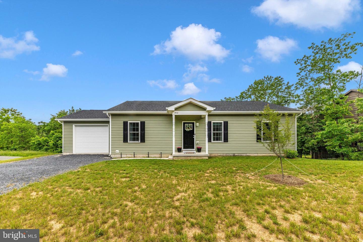 Property Photo: 3510 Middleway Pike WV 25413
