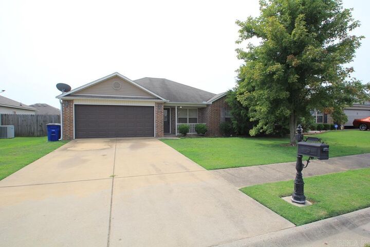 Property Photo:  12504 Faulkner Crossing Drive  AR 72117-9794 