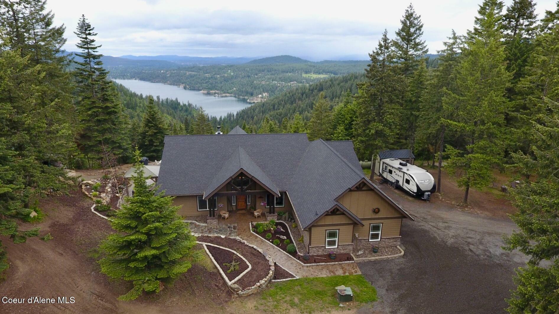 995 S Saddleback Dr  Coeur D'Alene ID 83814 photo