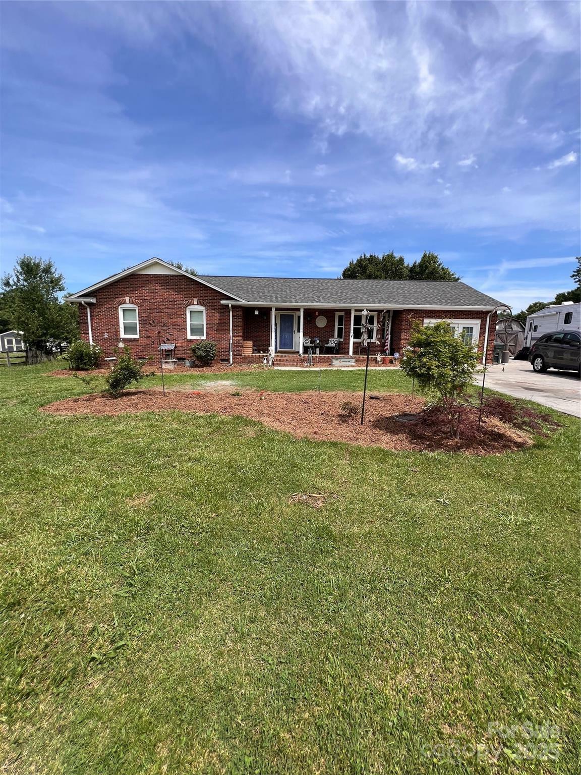 Property Photo: 4527 Marshall Court NC 28110