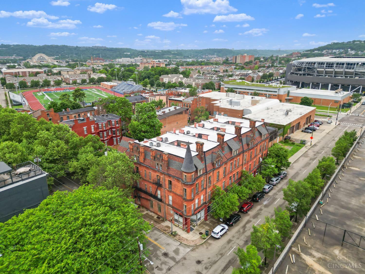 Property Photo: 1209 Central Avenue OH 45214
