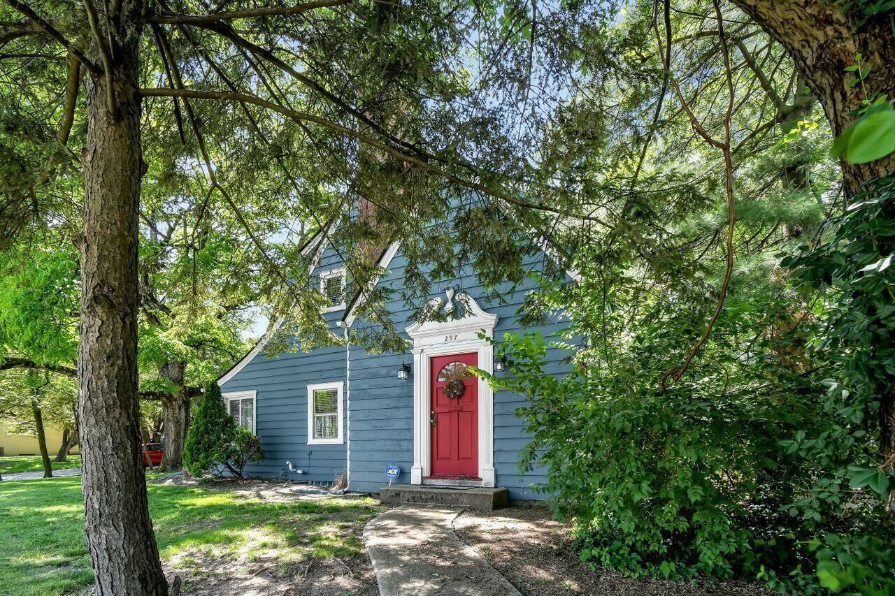 Property Photo: 297 S James Road OH 43213