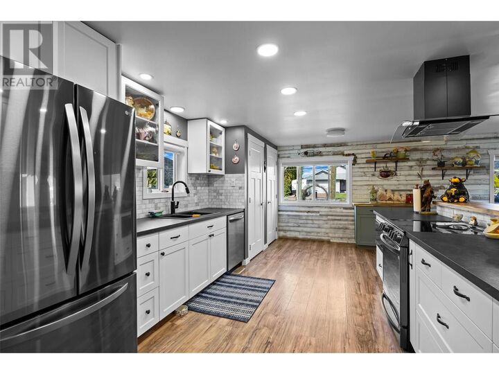 Photo de la propriété: 518 Pine Street BC V0E 1M0