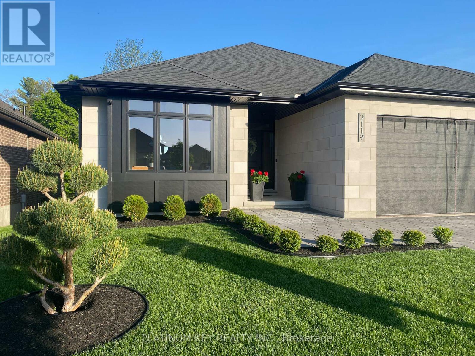 Photo de la propriété: 2119 Lockwood Crescent ON N0L 1W0