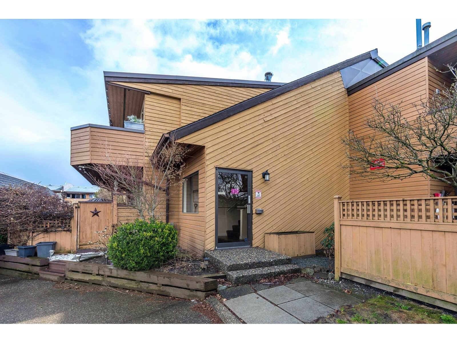 Property Photo: 46210 Chilliwack Central Road 218 BC V2P 1J8