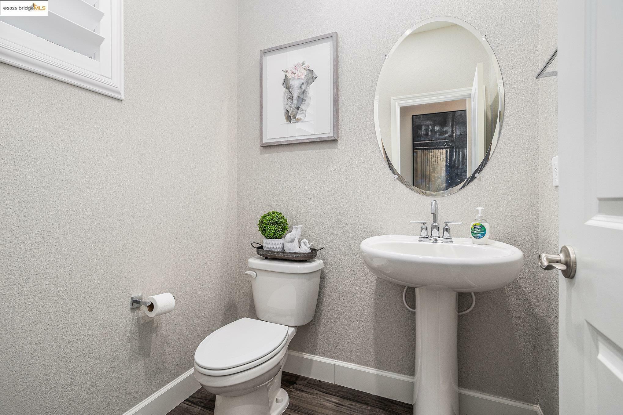 Property Photo:  1734 Bonnard Way  CA 95242 