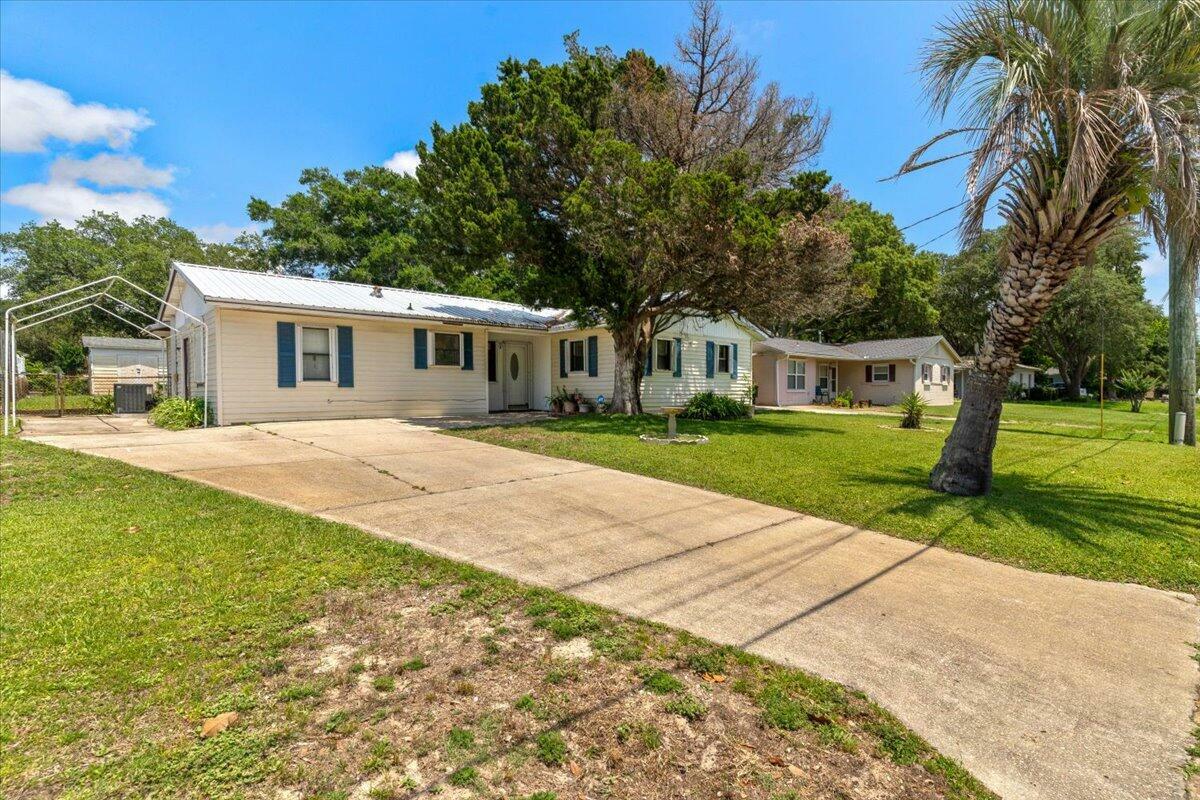 Property Photo: 203 NW Jet Drive FL 32548
