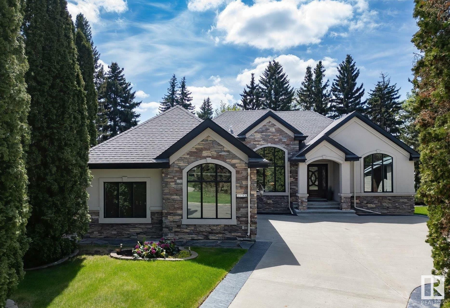 98 Lancaster Crescent  St. Albert AB T8N 2N8 photo