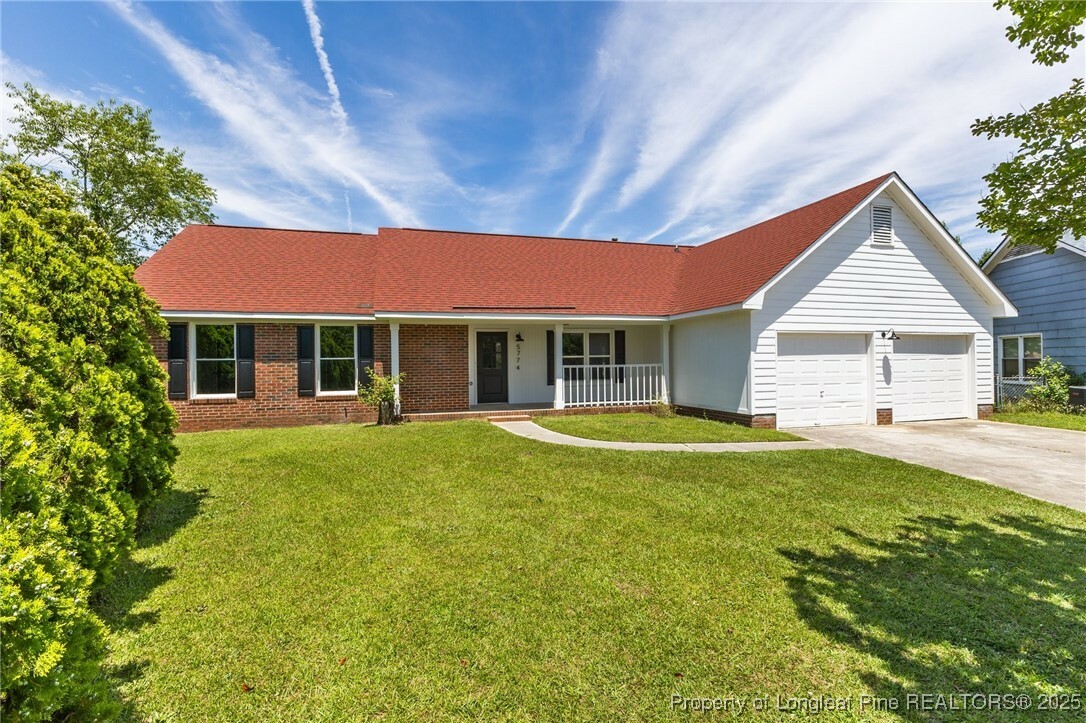 Property Photo: 5774 Cottonbelt Way NC 28314