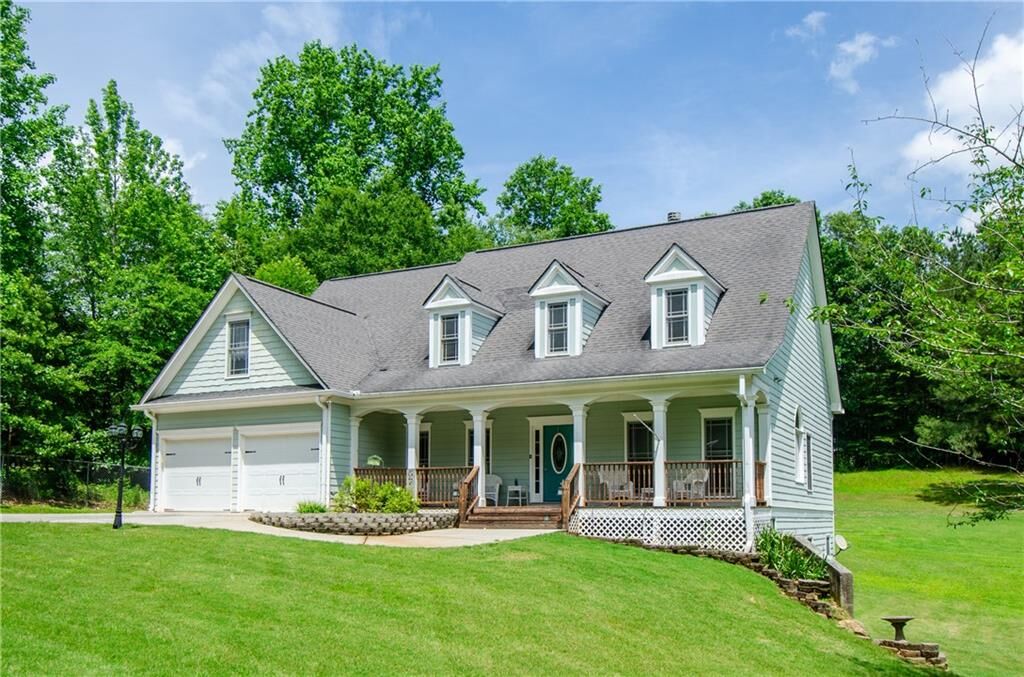 Property Photo: 410 Hendon Road GA 30188