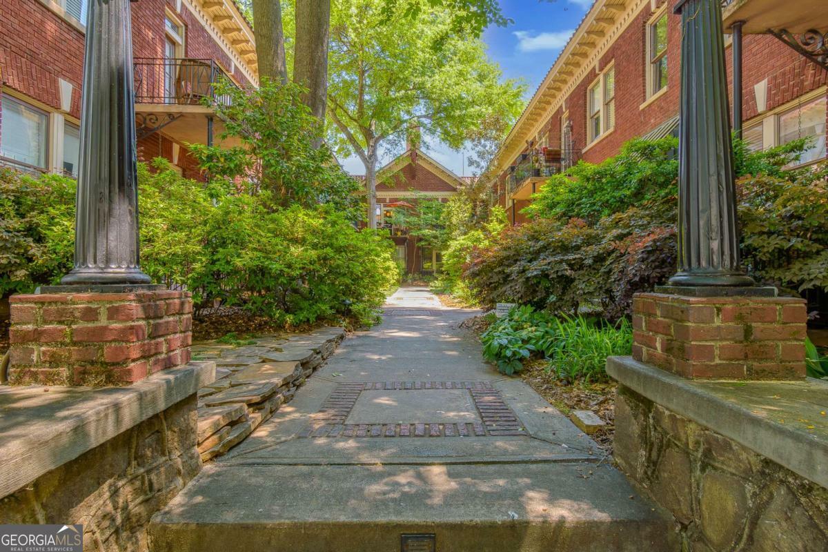 Property Photo: 1015 Piedmont Avenue NE B4 GA 30309