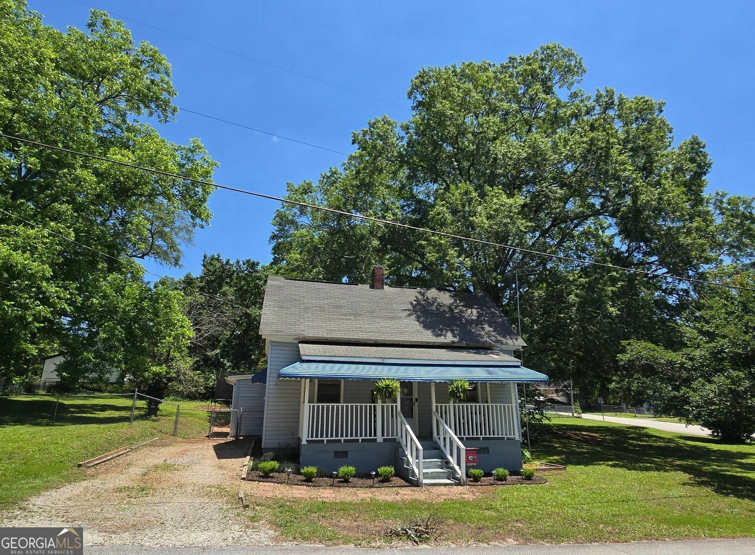Property Photo: 5108 Hackett Street NE GA 30014