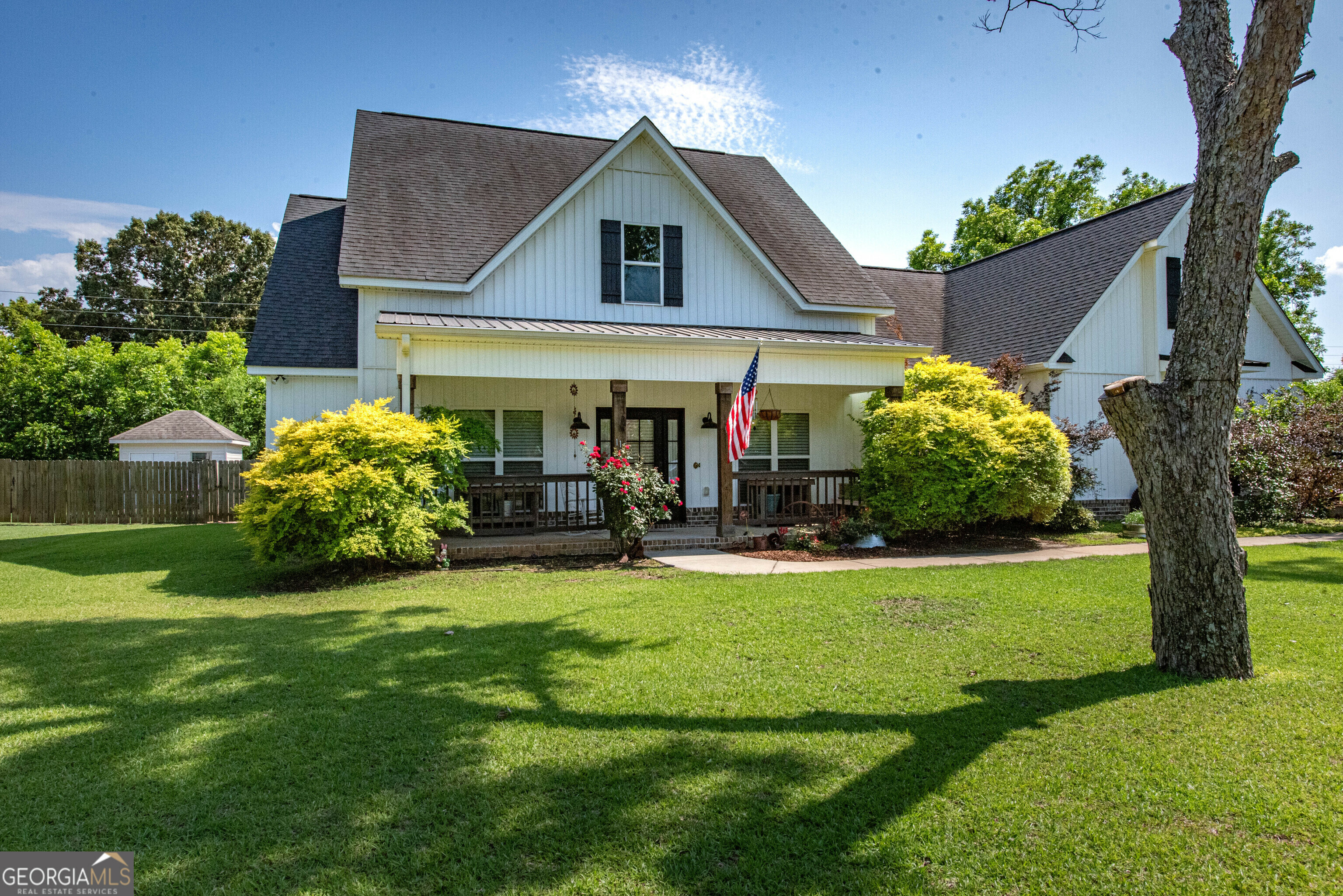 Property Photo:  115 Lanier Loop  GA 31047 