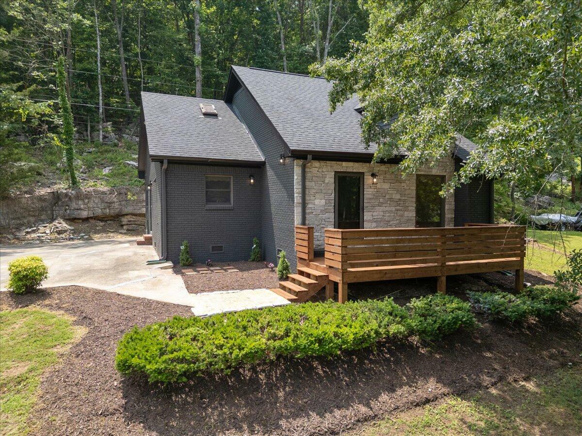 Property Photo: 410 Contour Avenue TN 37380