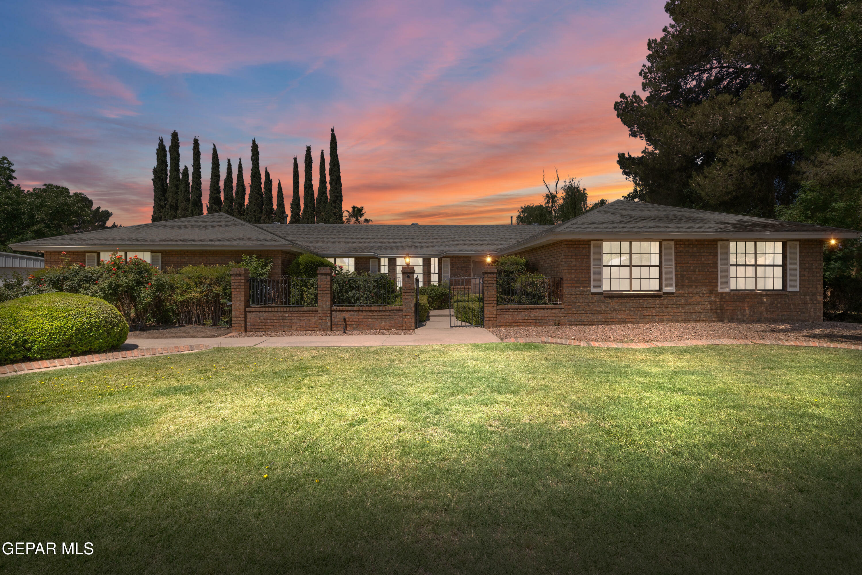 Property Photo: 5445 Connors Lane TX 79932