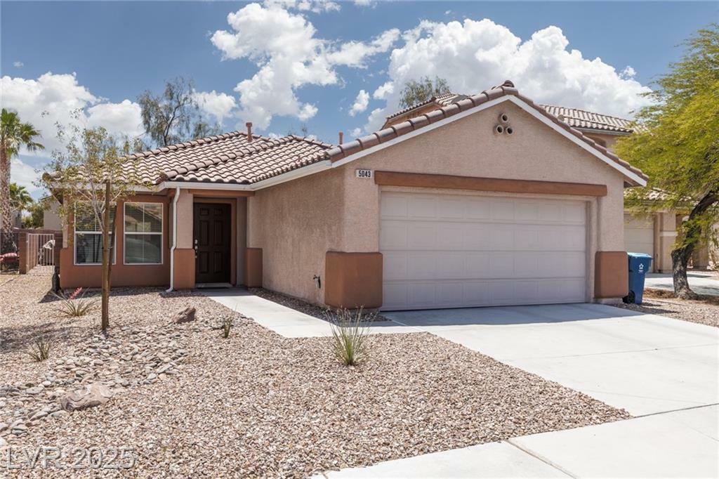 Property Photo: 5043 Naff Ridge Drive NV 89131