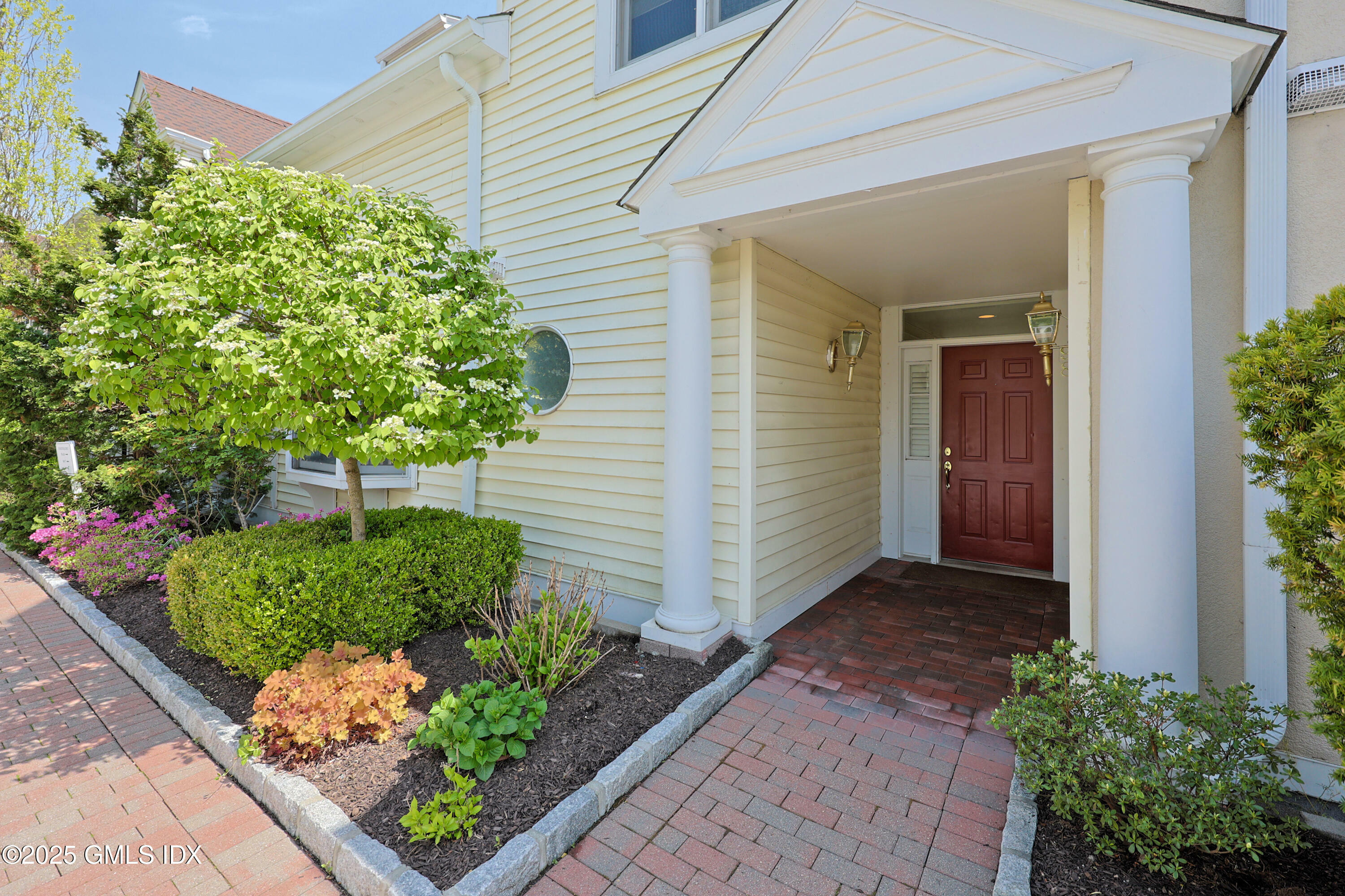 Property Photo: 51 Forest Avenue 98 CT 06870