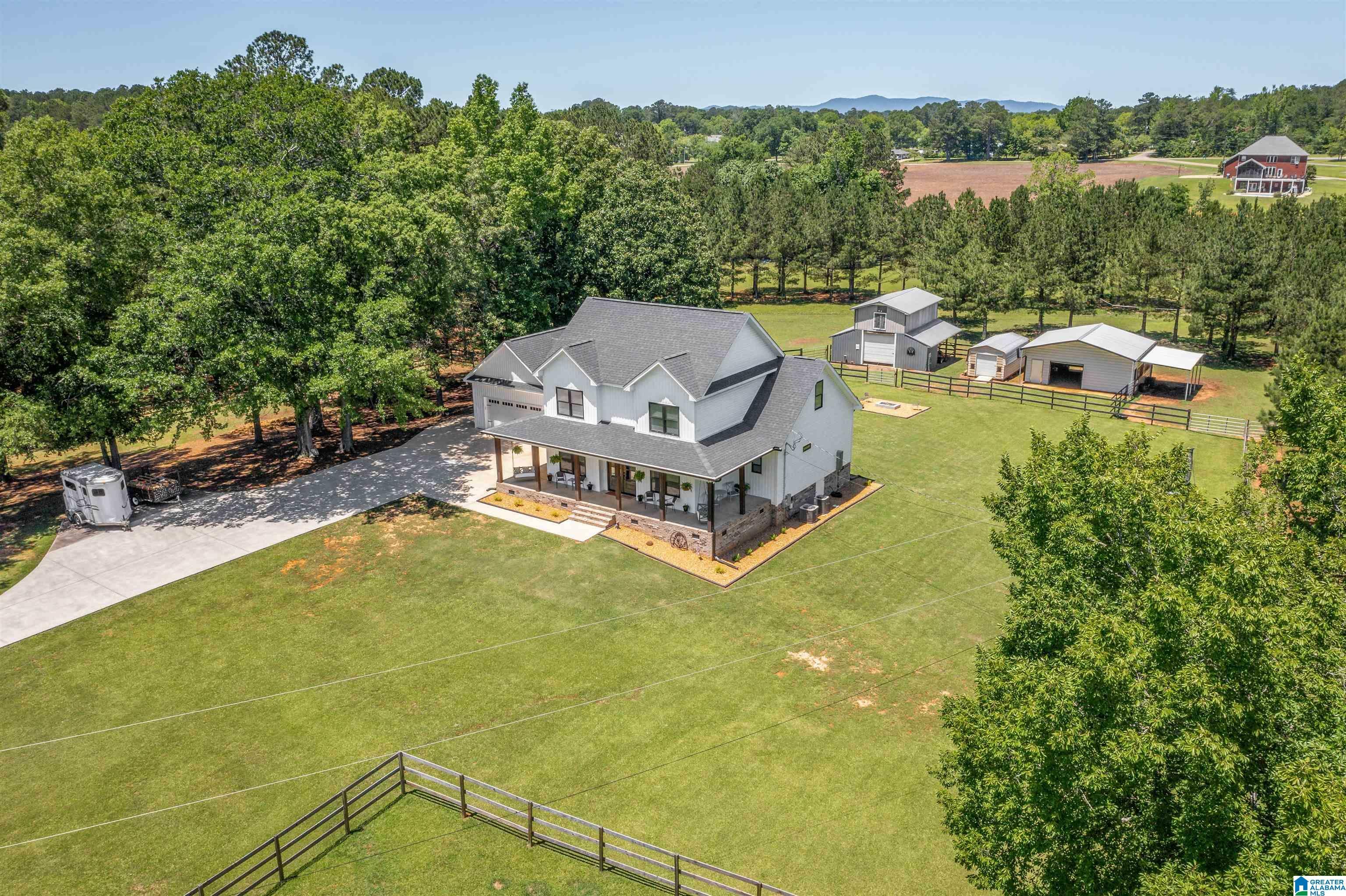 Property Photo: 185 Meadowbrook Drive AL 36272