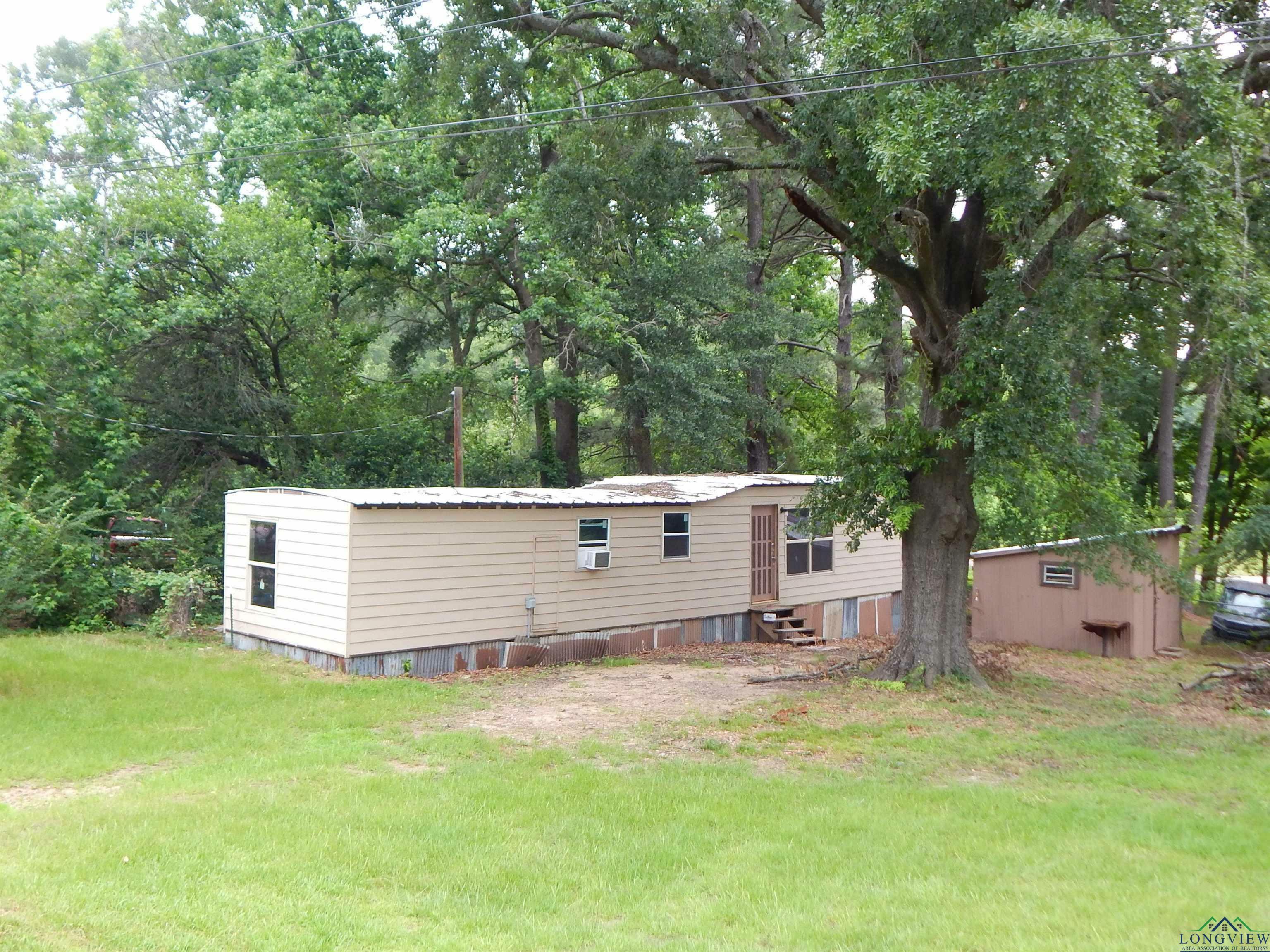 Property Photo: 214 Lawrence St. TX 75644