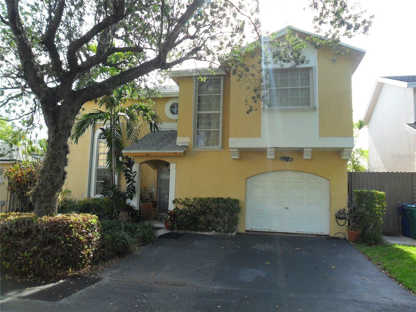 10087 NW 55th Terrace  Doral FL 33178 photo